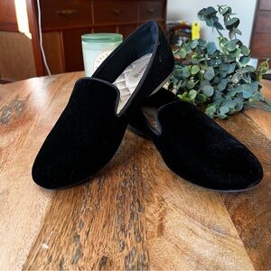 Birdies women’s 7 velvet loafers